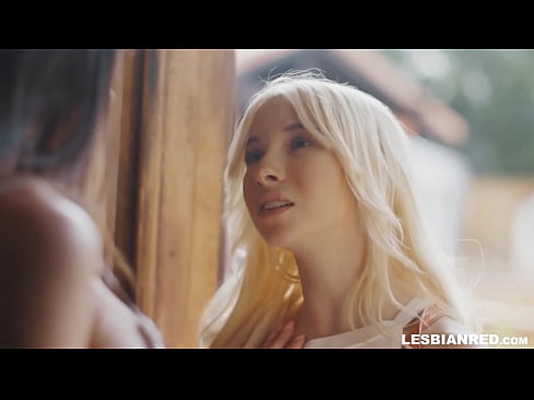 ❤️ Dziewczyna wraca do domu kilka miesięcy później i kończy się na tym, że zjada cipkę macochy Porn video at porn pl.hentai-ita.ru ️❤